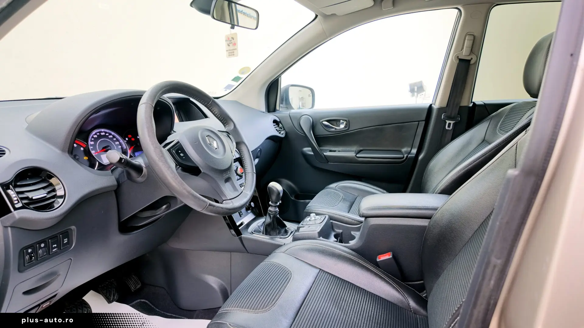 RENAULT   KOLEOS   2.0 dCi   150CP   An 2012   Euro 5   BOSE