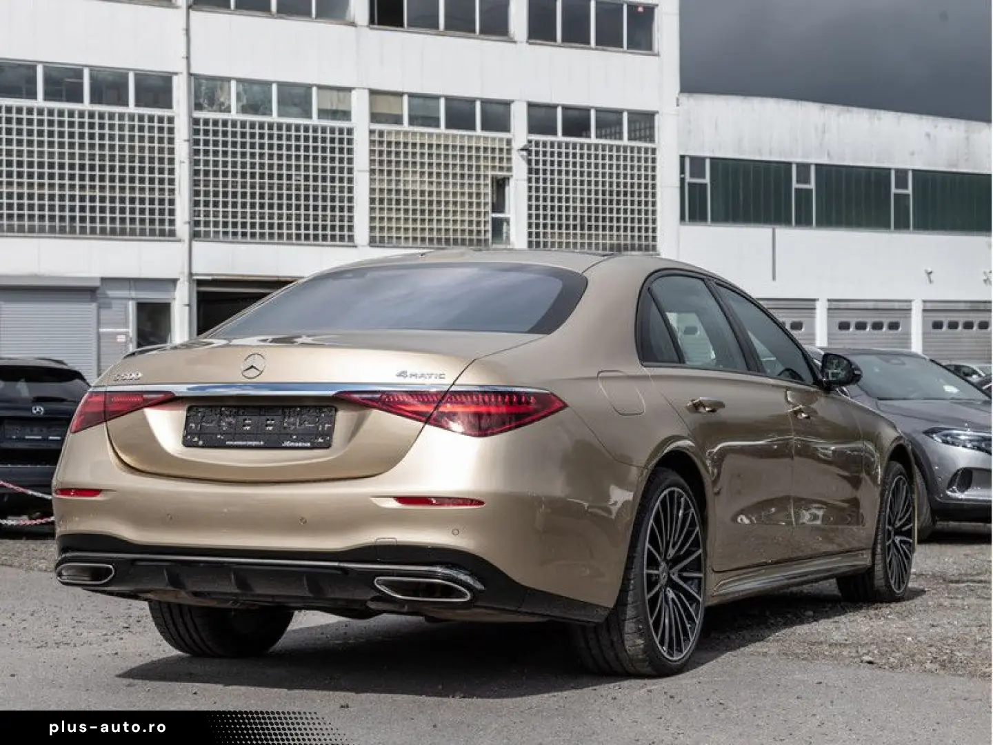 MERCEDES-BENZ S 500 4M AMG-Sport Pano Burm Night