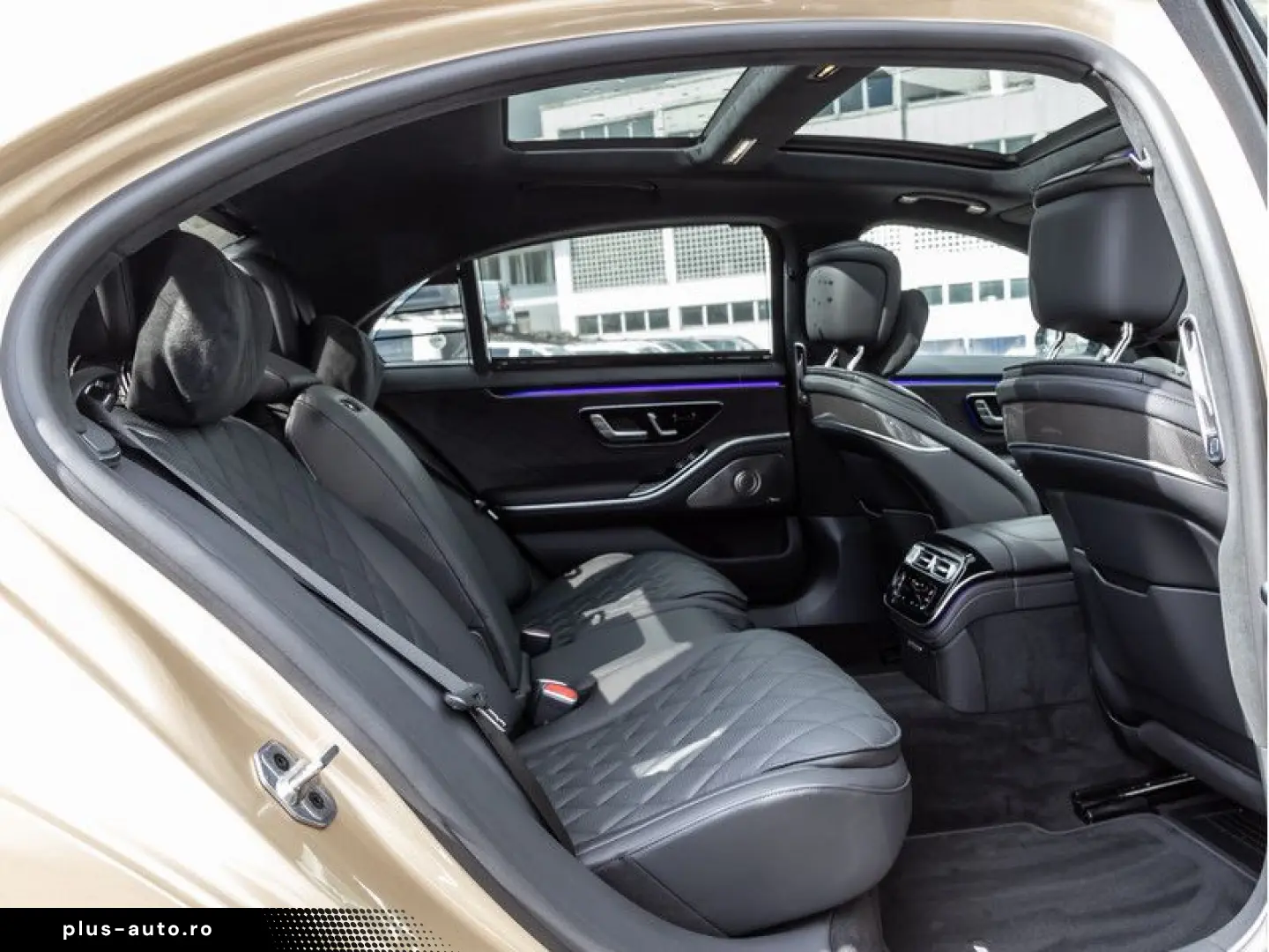 MERCEDES-BENZ S 500 4M AMG-Sport Pano Burm Night
