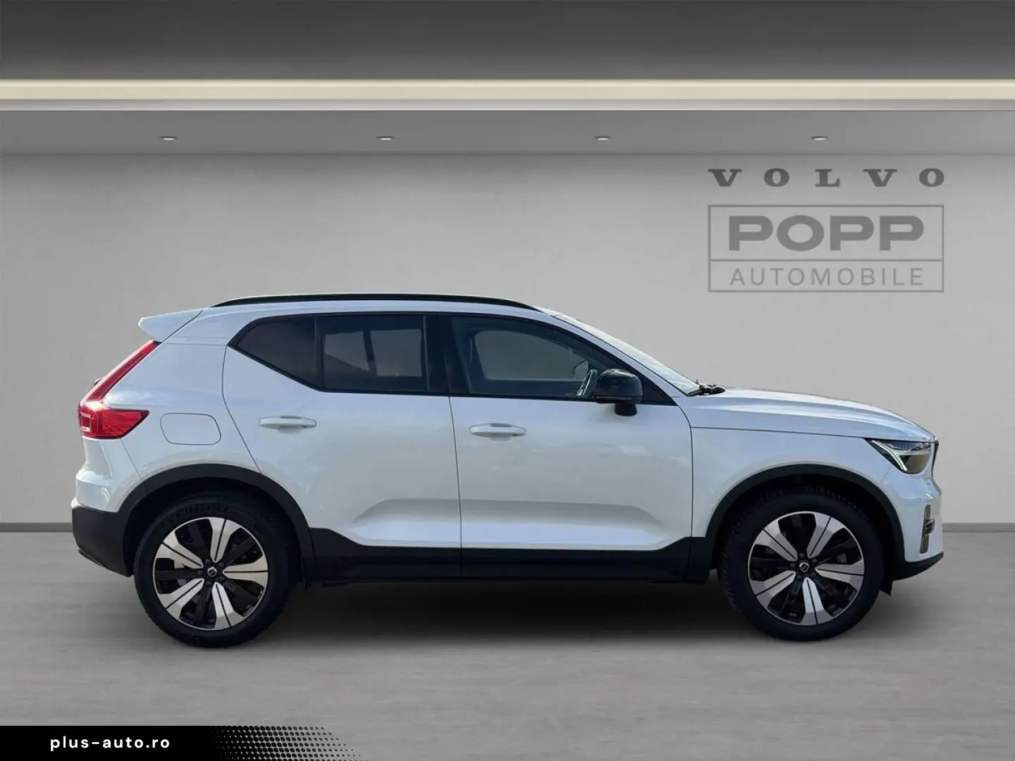 VOLVO Volvo XC40 T5 Plus Dark   H&K   Leder   Memory