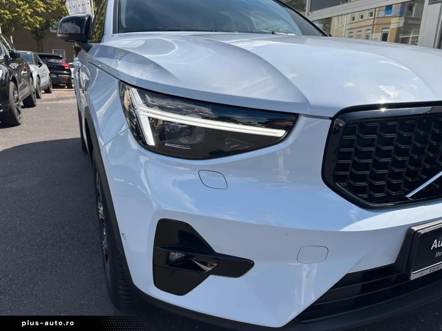 VOLVO XC40 B3 Plus Dark Alcantara 360  ACC BLIS P.LED