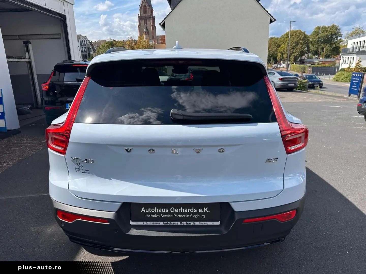 VOLVO XC40 B3 Plus Dark Alcantara 360  ACC BLIS P.LED