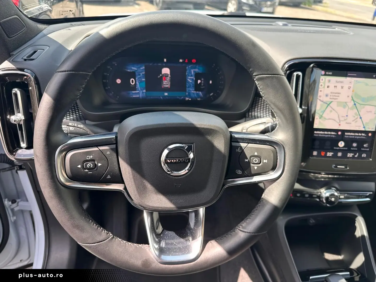 VOLVO XC40 B3 Plus Dark Alcantara 360  ACC BLIS P.LED
