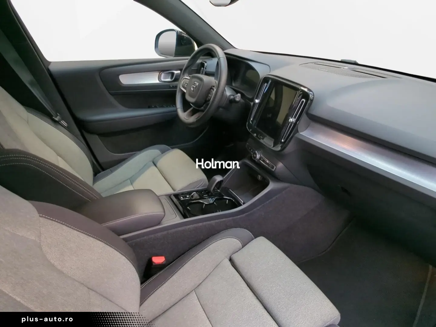 VOLVO XC40 B3 B DKG Plus Black Edition H K RFK LED Nav