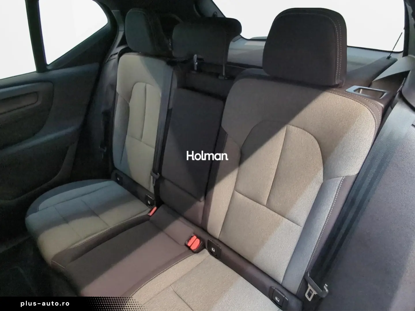VOLVO XC40 B3 B DKG Plus Black Edition H K RFK LED Nav