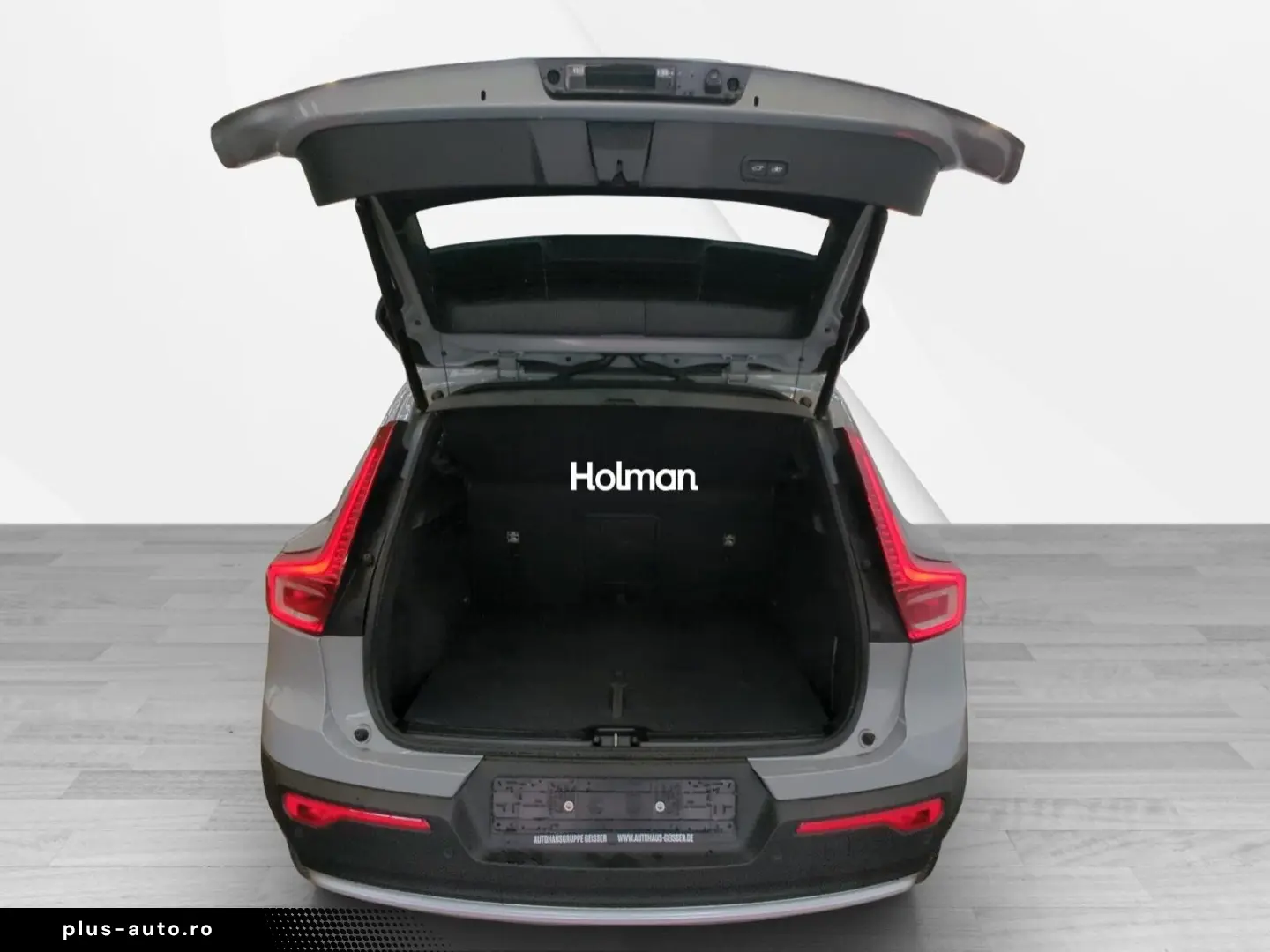 VOLVO XC40 B3 B DKG Core RFK Navi LED