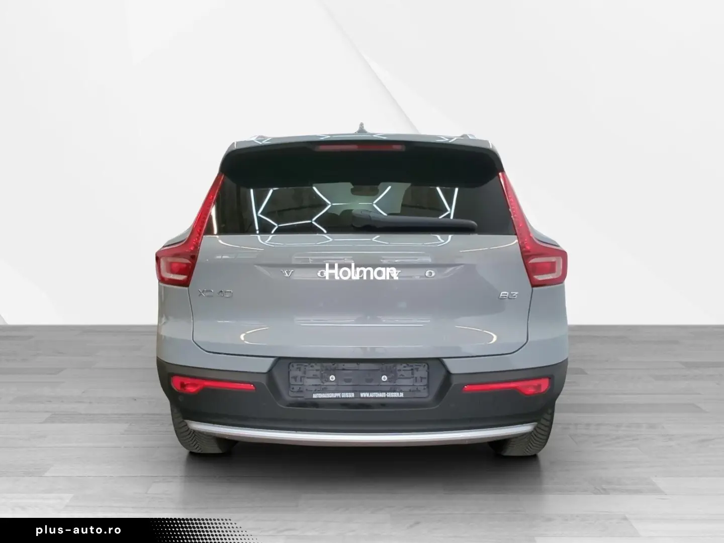 VOLVO XC40 B3 B DKG Core RFK Navi LED