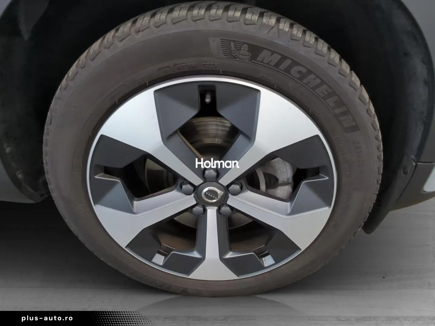 VOLVO XC40 B3 B DKG Core RFK Navi LED