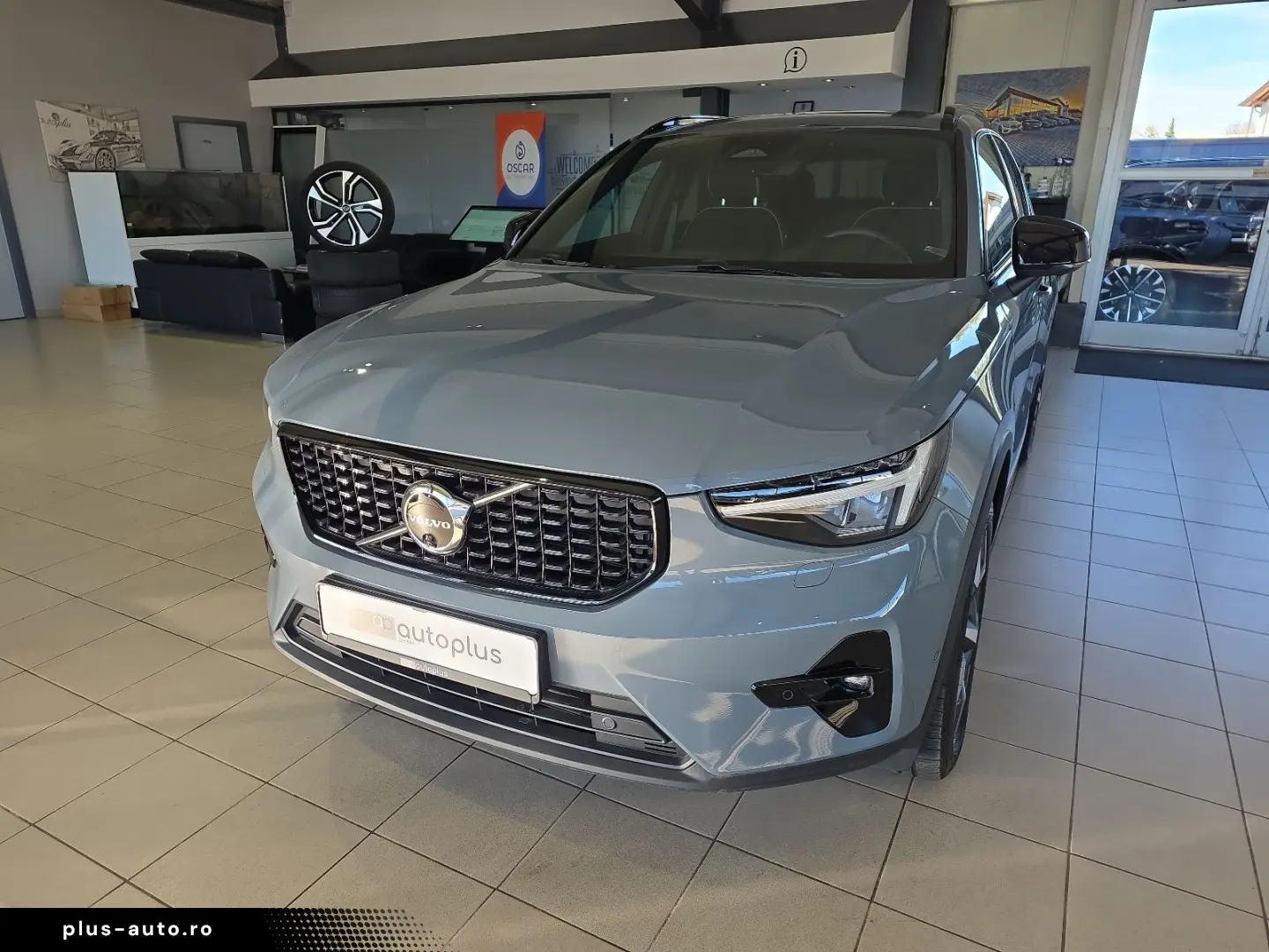 VOLVO XC40 B4 Ultimate Dark AWD ACC BLIS AHK Pano 360