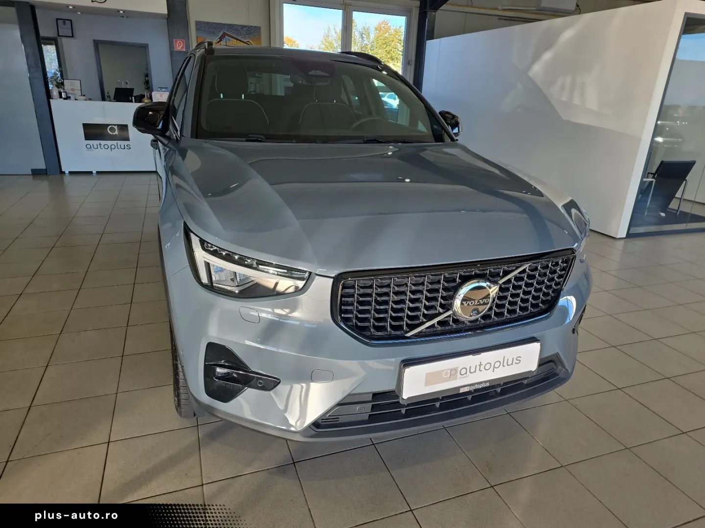 VOLVO XC40 B4 Ultimate Dark AWD ACC BLIS AHK Pano 360