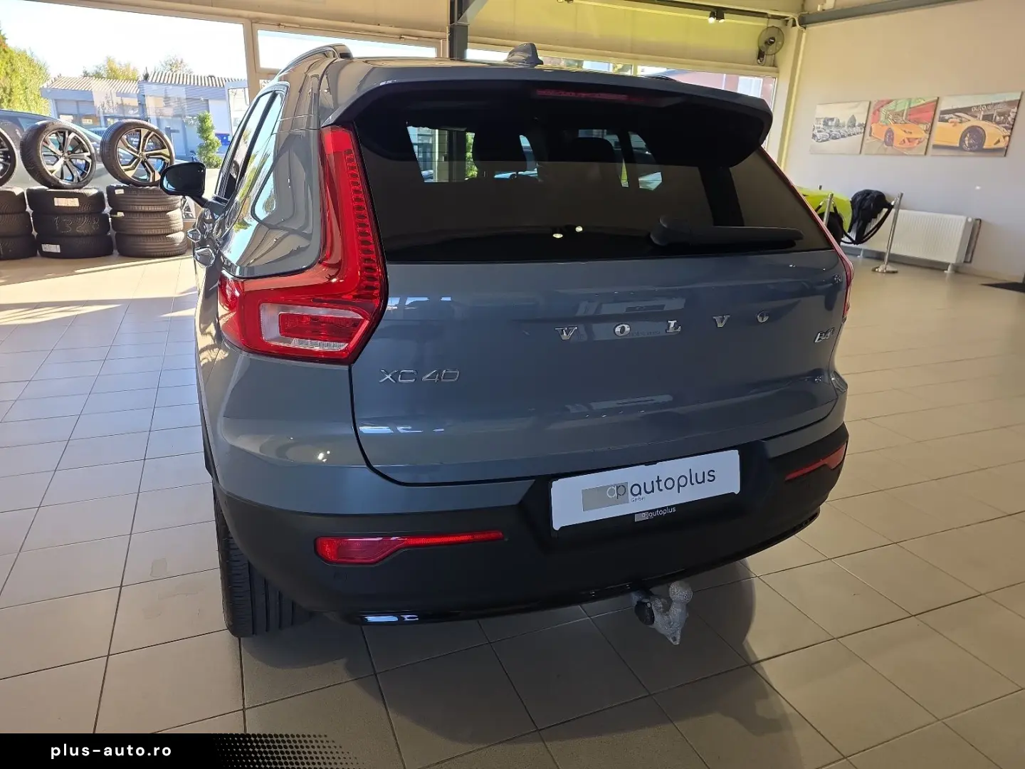 VOLVO XC40 B4 Ultimate Dark AWD ACC BLIS AHK Pano 360