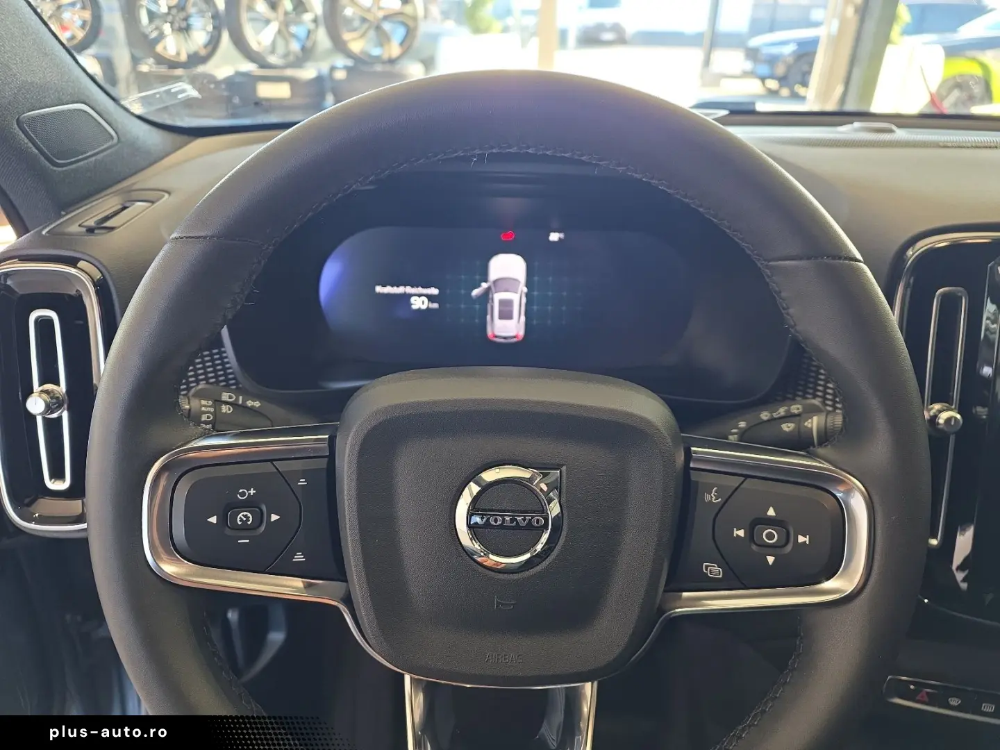 VOLVO XC40 B4 Ultimate Dark AWD ACC BLIS AHK Pano 360