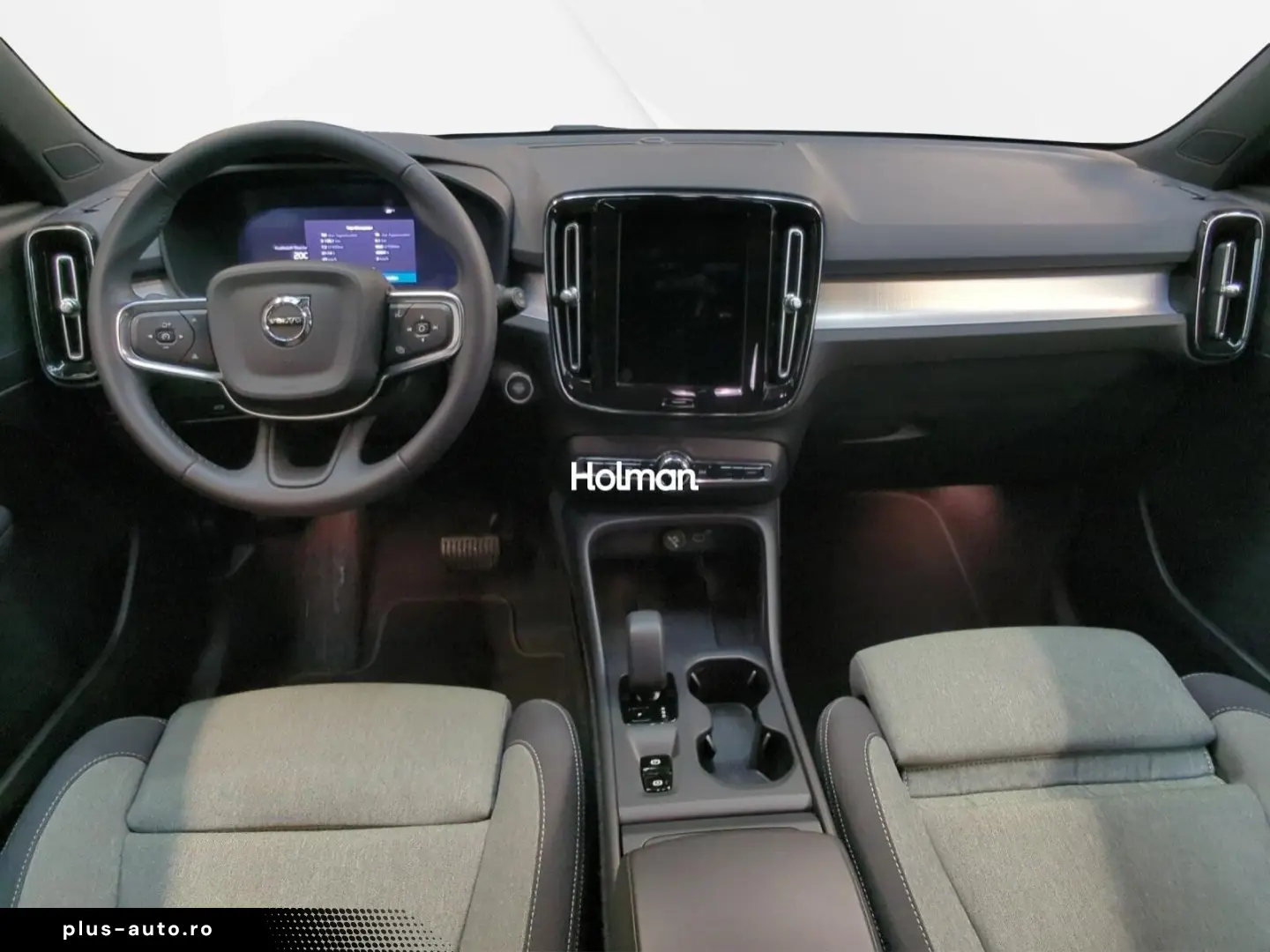 VOLVO XC40 B3 B DKG Core RFK Navi LED