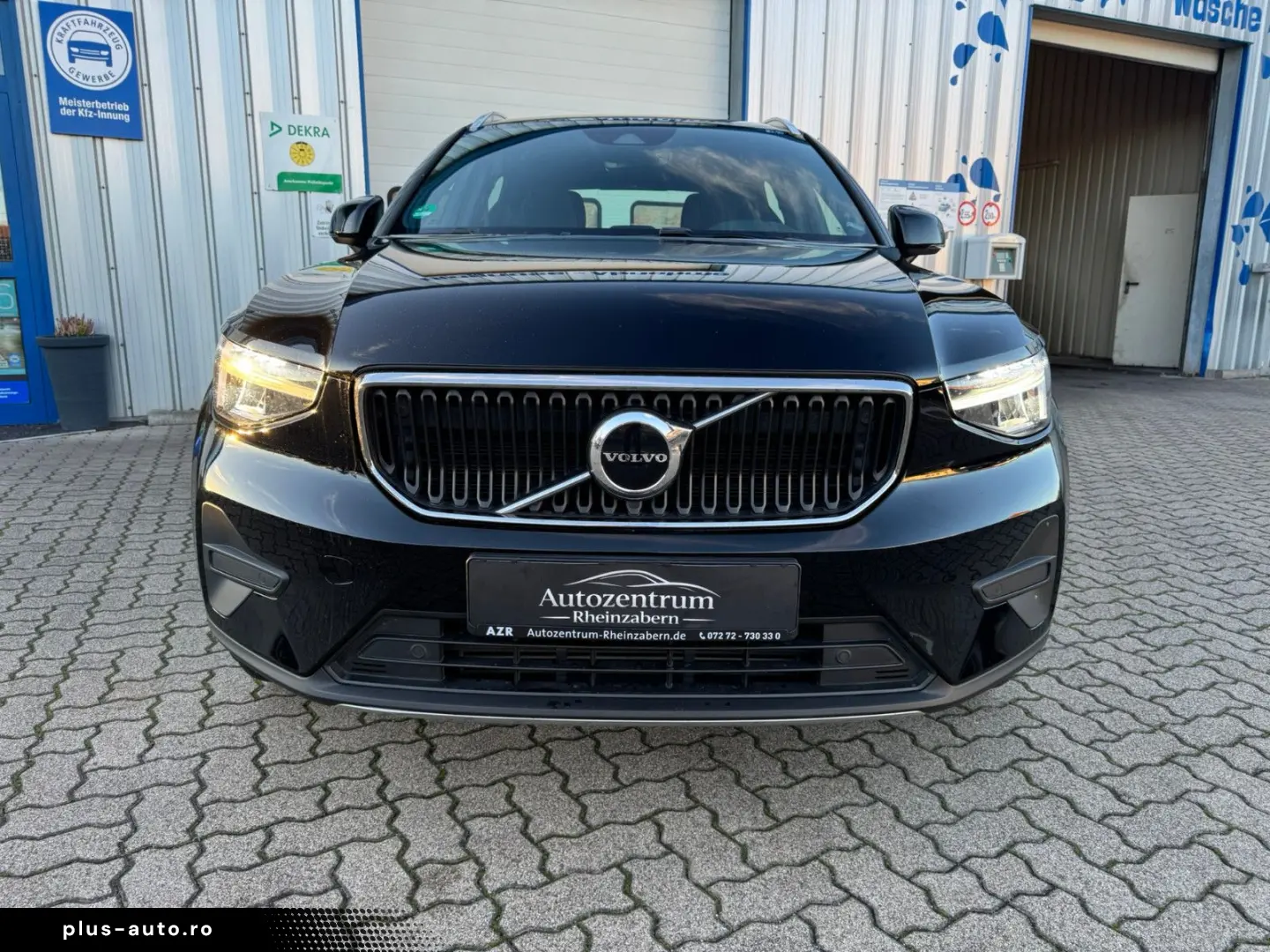 VOLVO XC40   CORE   KAMERA   NAVI   AUT   TEMP   SZH