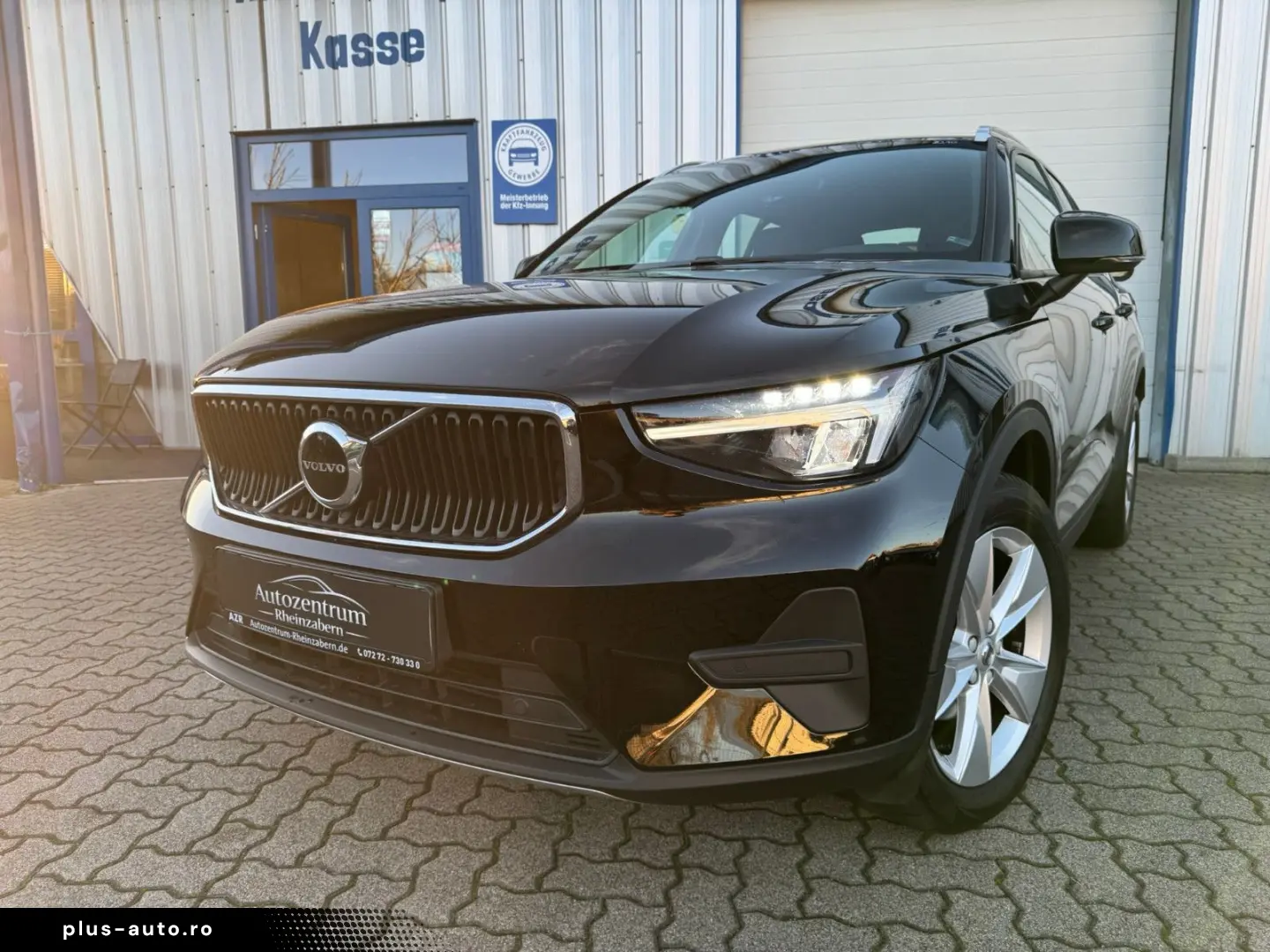 VOLVO XC40   CORE   KAMERA   NAVI   AUT   TEMP   SZH