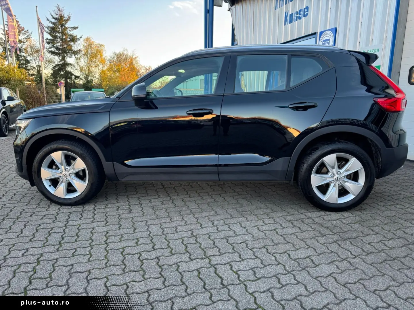 VOLVO XC40   CORE   KAMERA   NAVI   AUT   TEMP   SZH