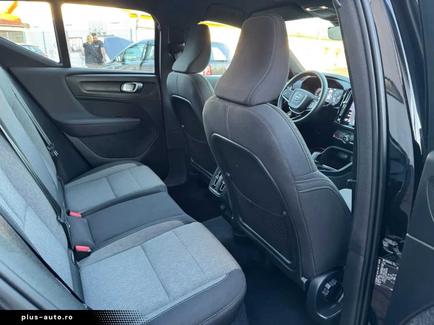 VOLVO XC40   CORE   KAMERA   NAVI   AUT   TEMP   SZH
