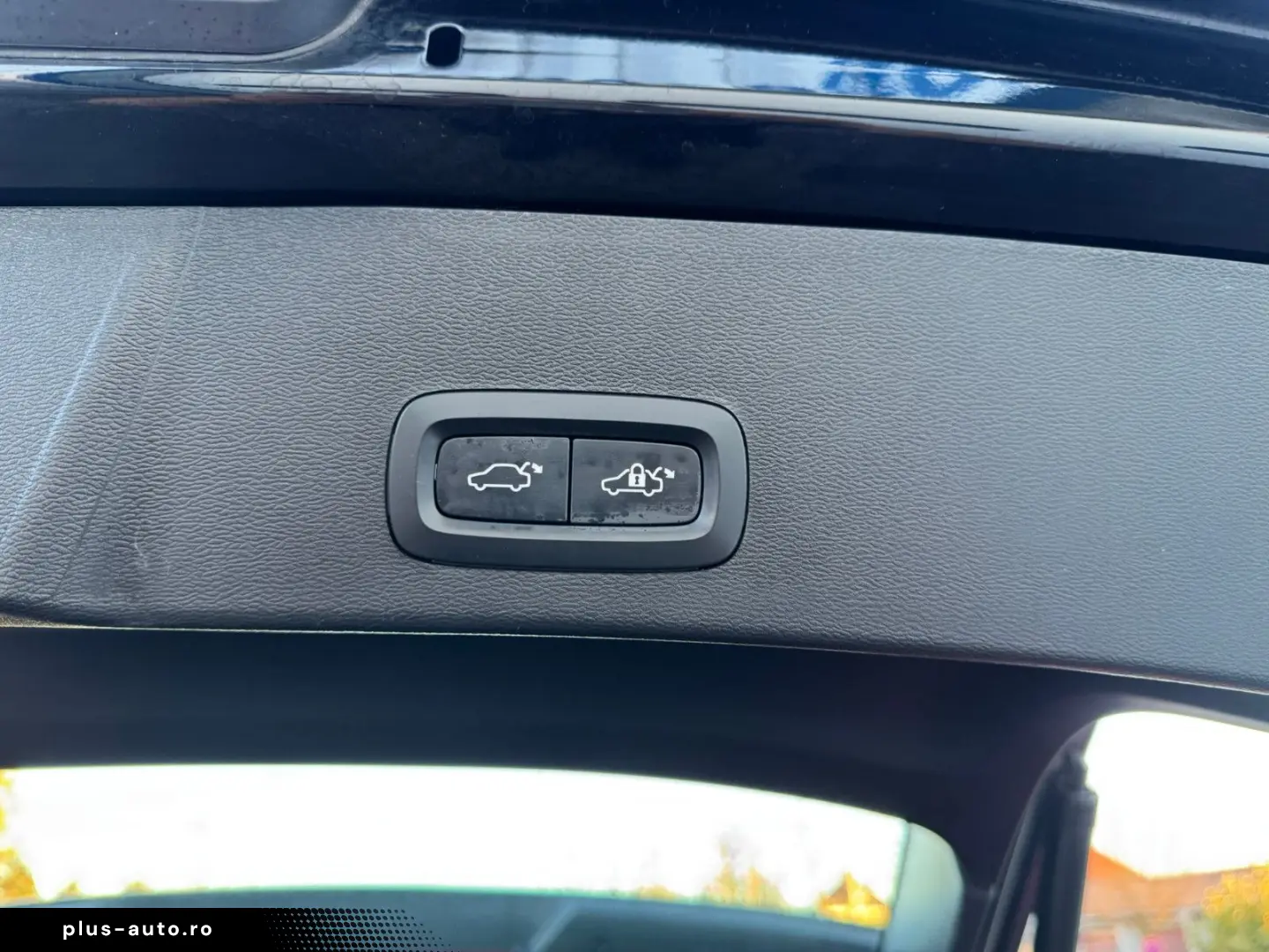 VOLVO XC40   CORE   KAMERA   NAVI   AUT   TEMP   SZH