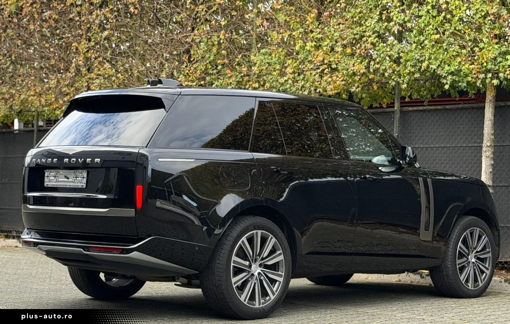 LAND ROVER Range Rover SE D300