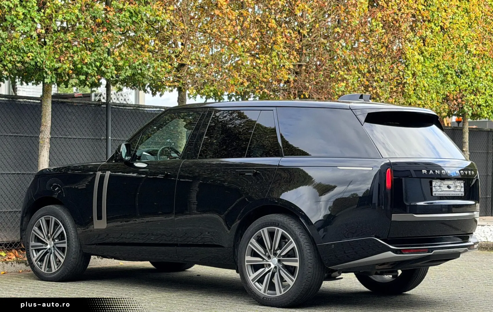 LAND ROVER Range Rover SE D300