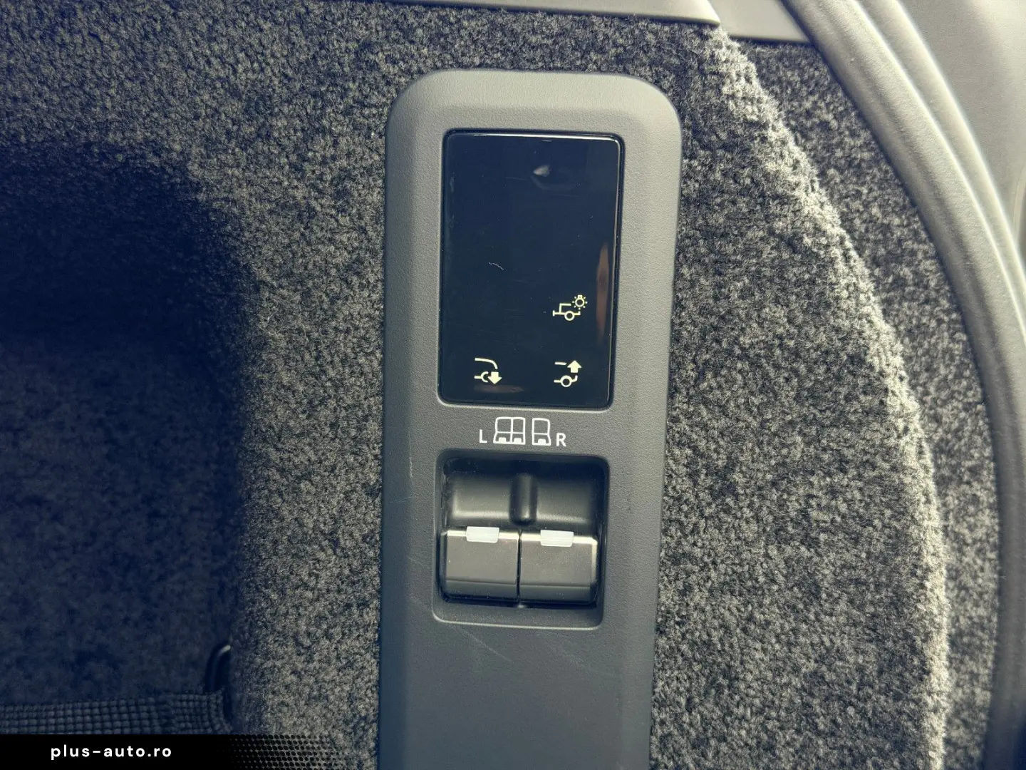 LAND ROVER Range Rover SE D300