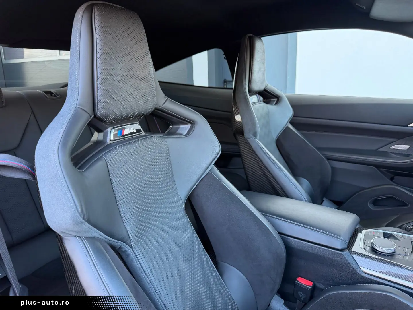 BMW M4 Coupe M-RACE TR. SCHALE KERAMIK CARBON MANUAL