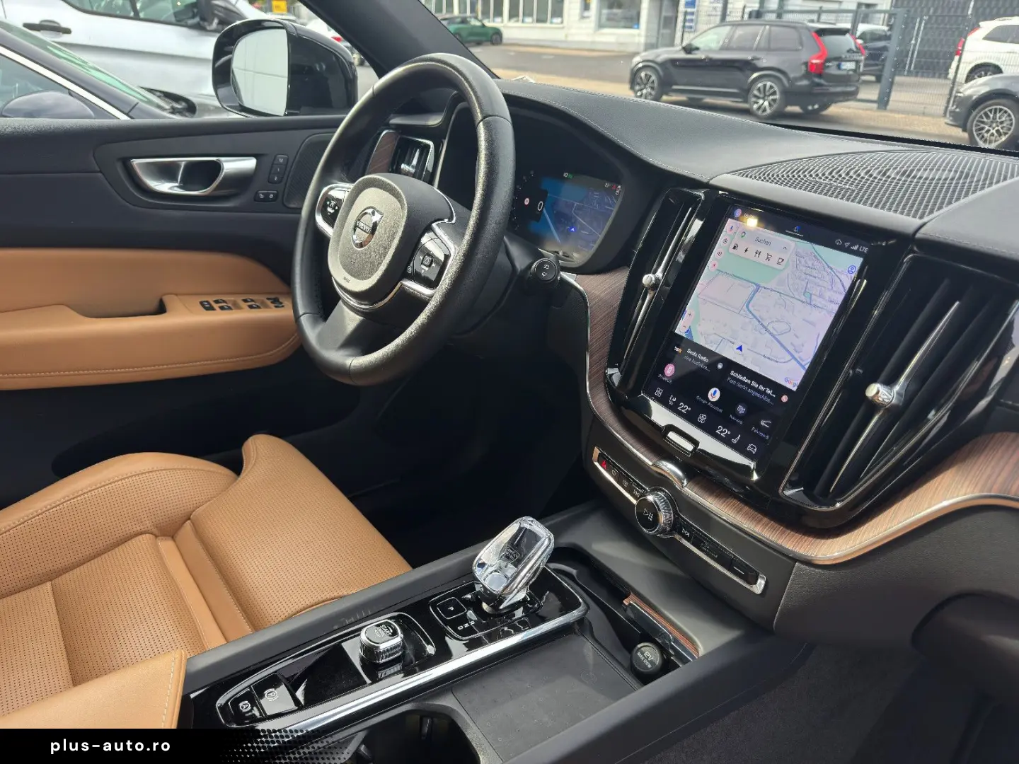 VOLVO XC60 T8 AWD Ultimate Bright FourC Massage HeadUp