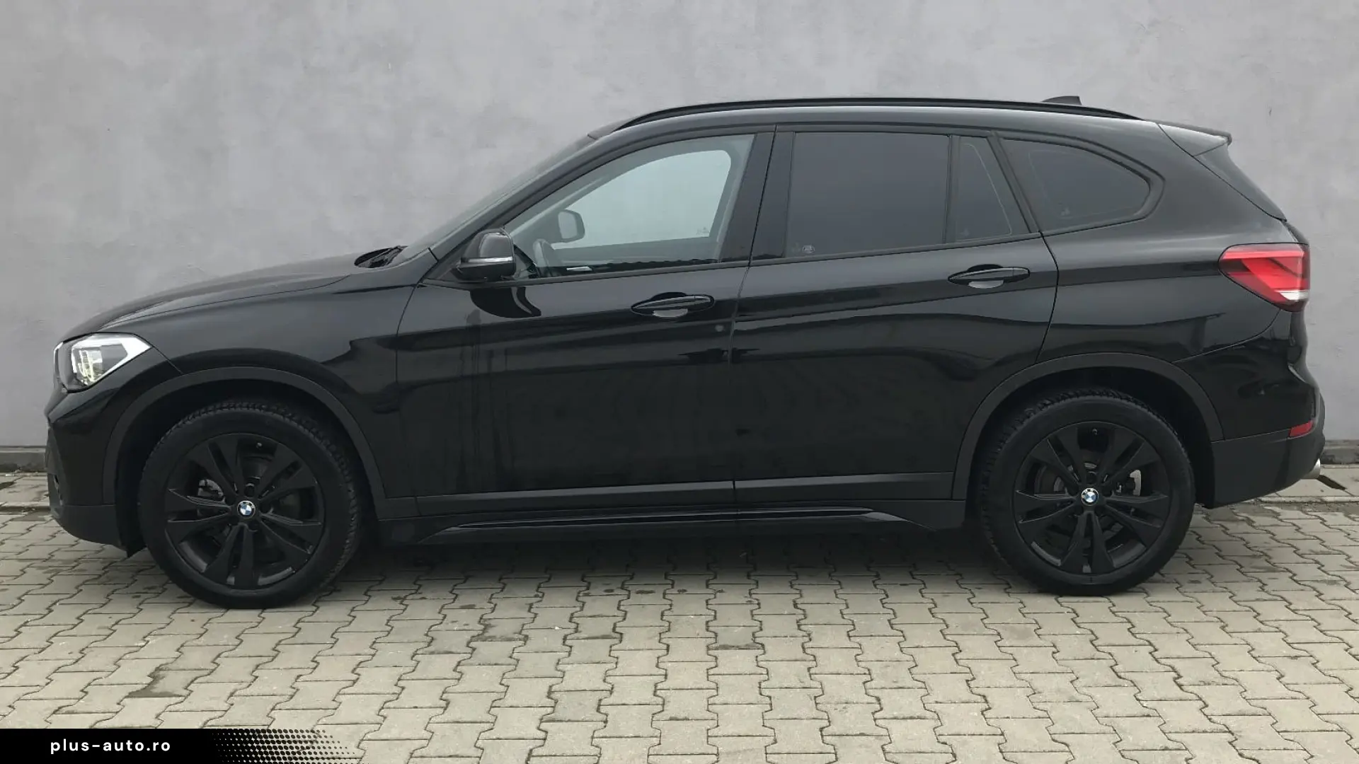 BMW X1 sDrive18d AT