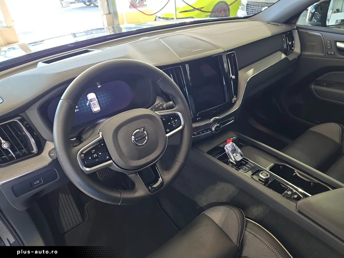 VOLVO XC60 B5 Ultra Dark AWD ACC BLIS FourC AHK 360
