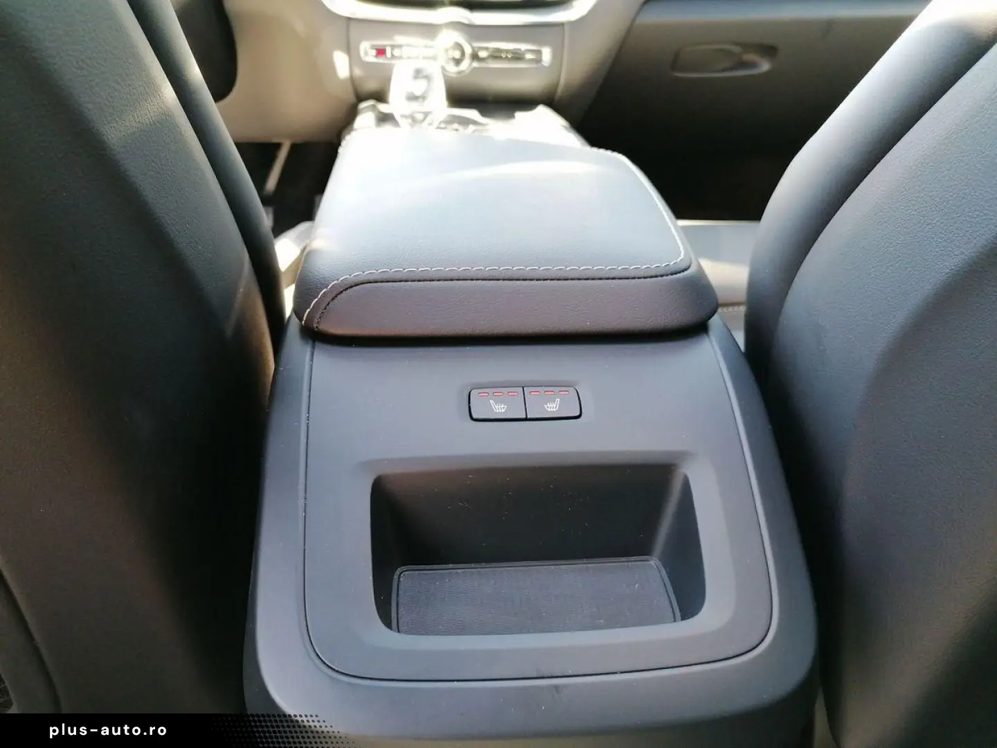 VOLVO XC60 T8 AWD Recharge Plus Black Edition 360  ACC