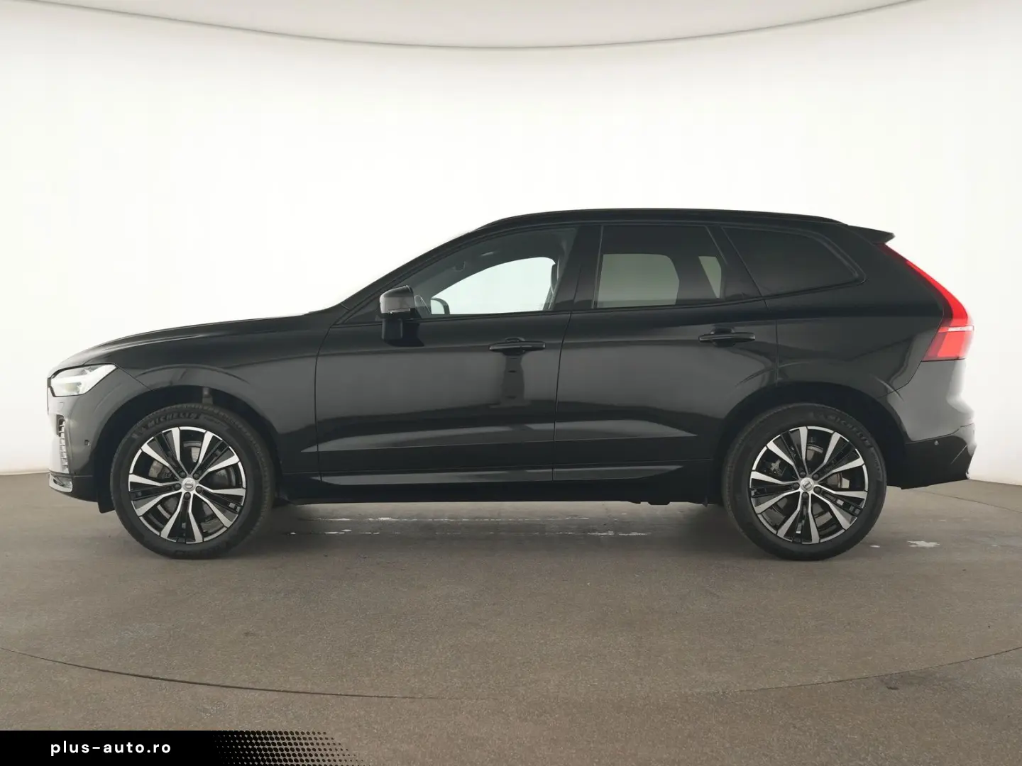VOLVO XC60 Ultra Dark ACC Pano Business-Paket Pro AHK