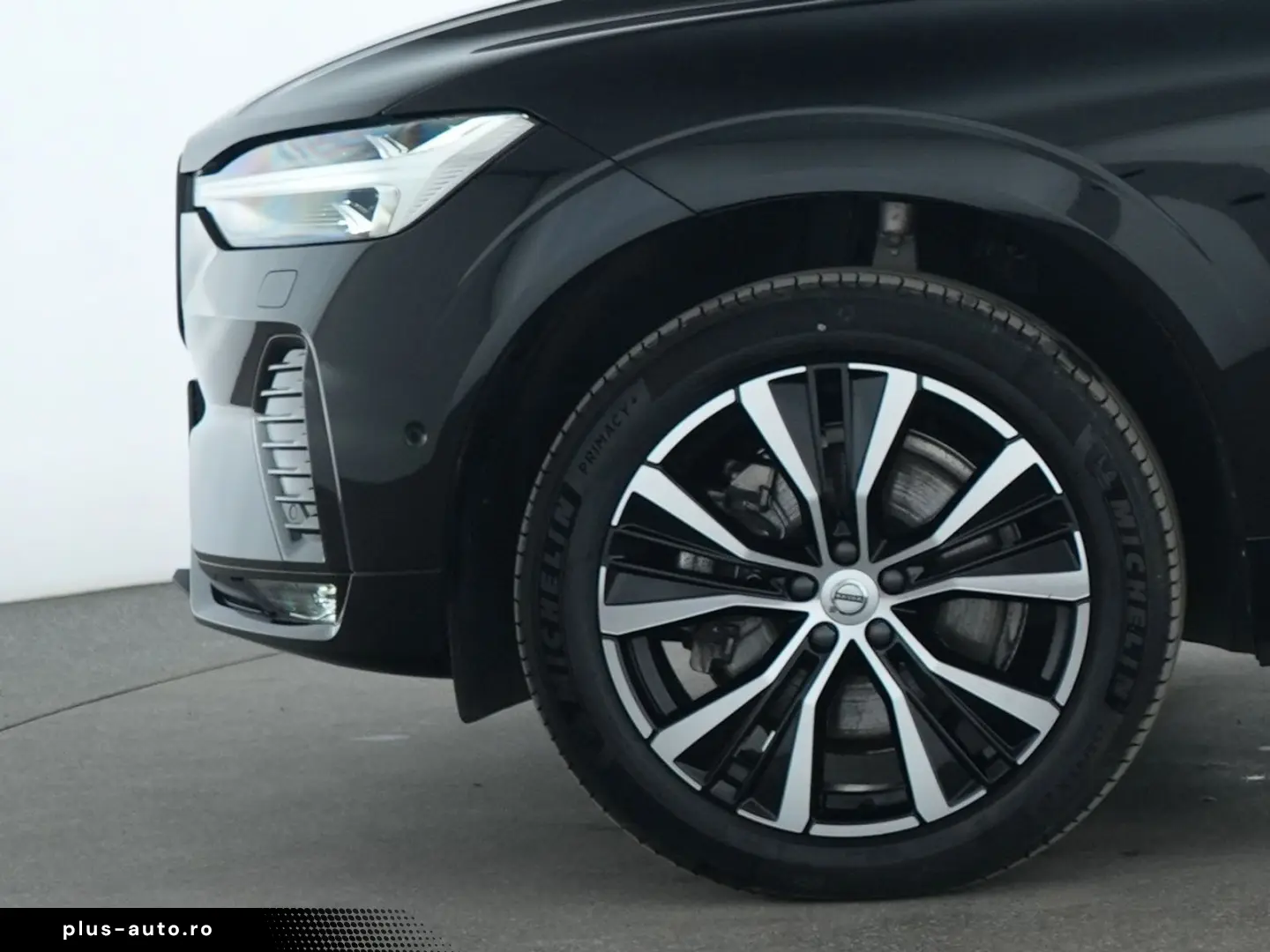 VOLVO XC60 Ultra Dark LED ACC HeadUp 360  Kessy AHK SH