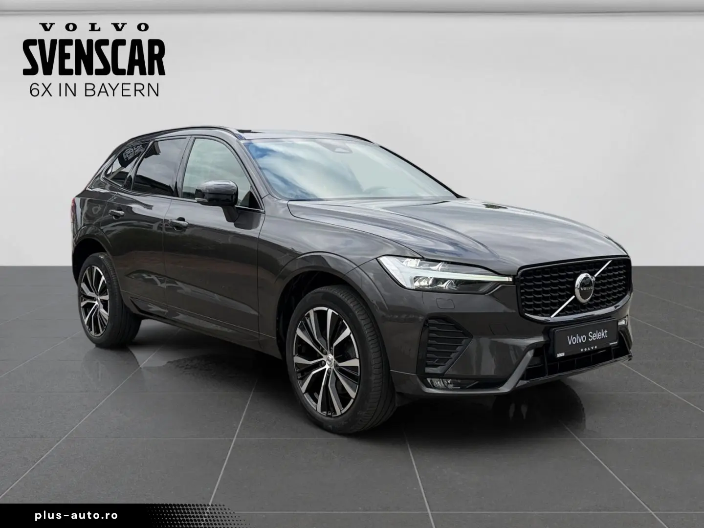 VOLVO XC60 B5 Ultimate Dark AWD HUD  StandHZG H&K Luft
