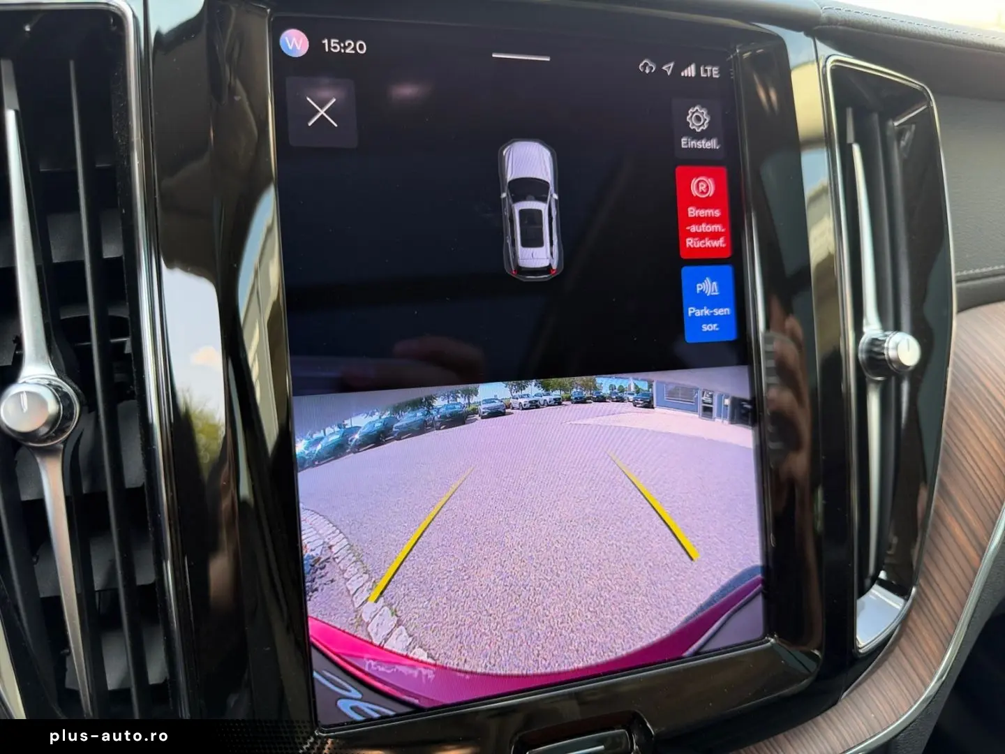 VOLVO XC60 Ultimate Dark T8 AWD HUD Luftfw El. Panodac