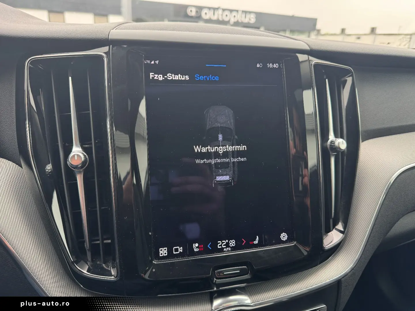 VOLVO XC60 B4 B Plus Dark Pano Google LED 360