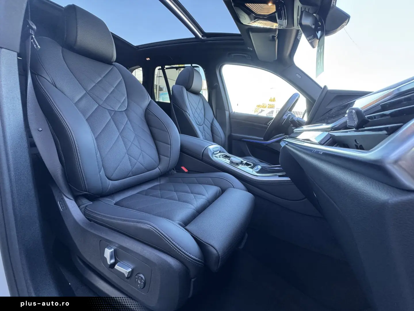 BMW X5 xDrive50e M Sport PANO AHK h&k DA-Prof 22