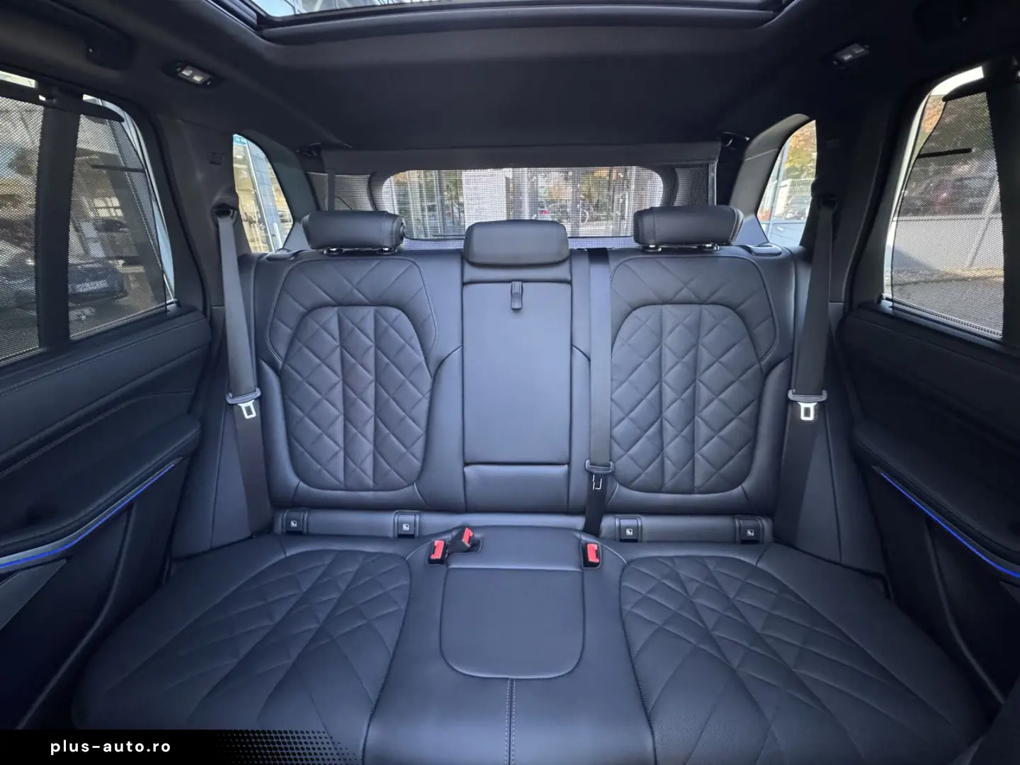 BMW X5 xDrive50e M Sport PANO AHK h&k DA-Prof 22