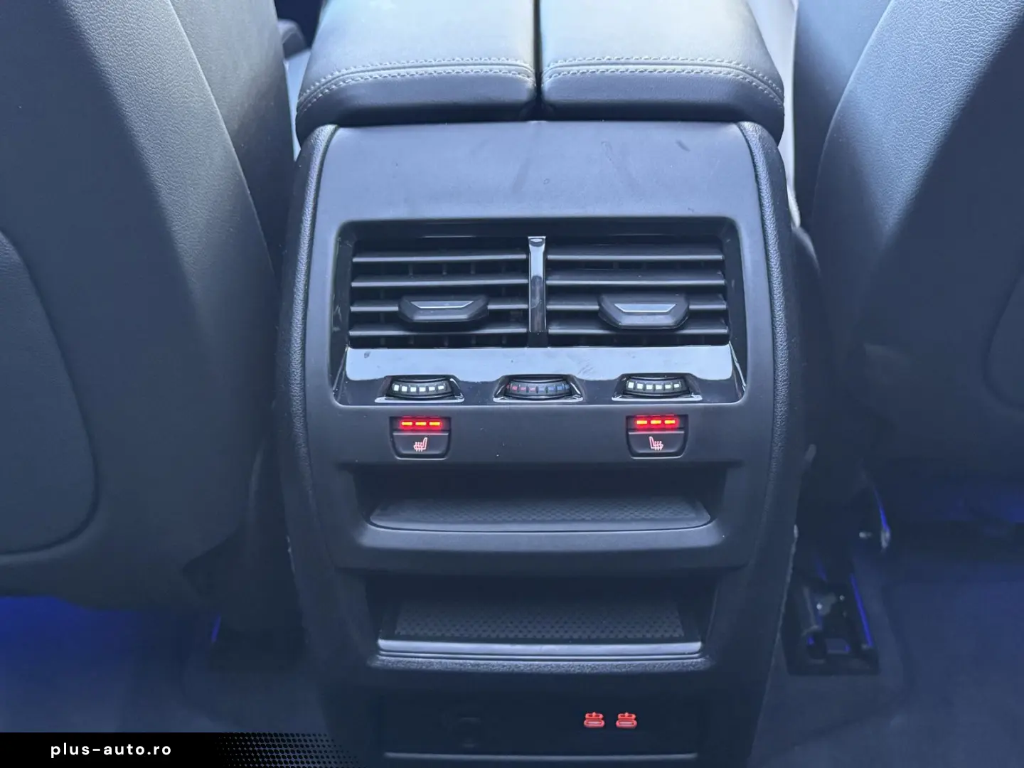 BMW X5 xDrive50e M Sport PANO AHK h&k DA-Prof 22