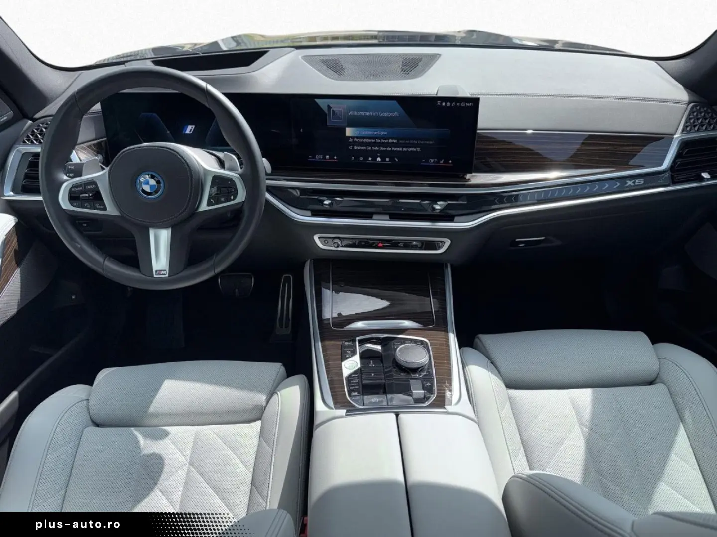 BMW X5 xDr 50e M SPORT Pano DAPro AHK Luftfed 360
