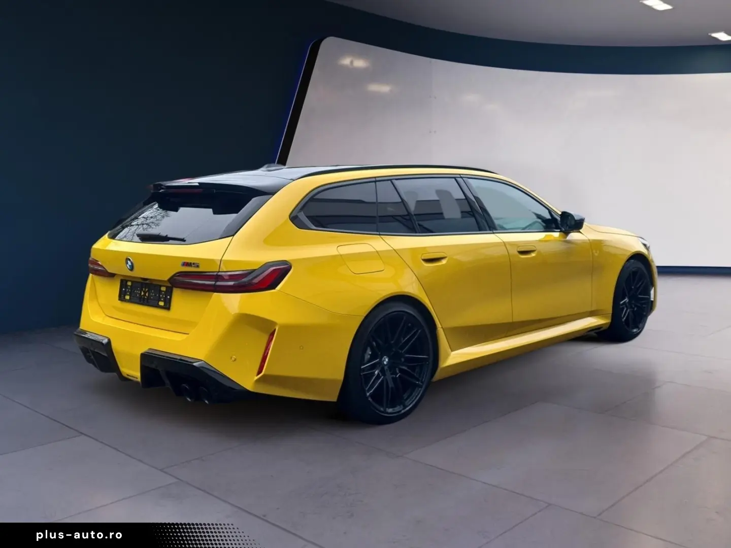 BMW M5 Touring Comfort DrivAssistPlus FFC Pano