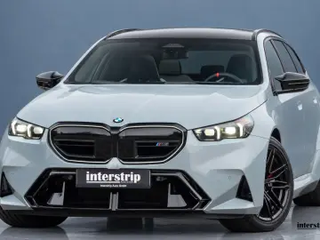 BMW M5 Touring DR.ASS.PLUS.PANORAMA.360 .LED.B&W.AHK