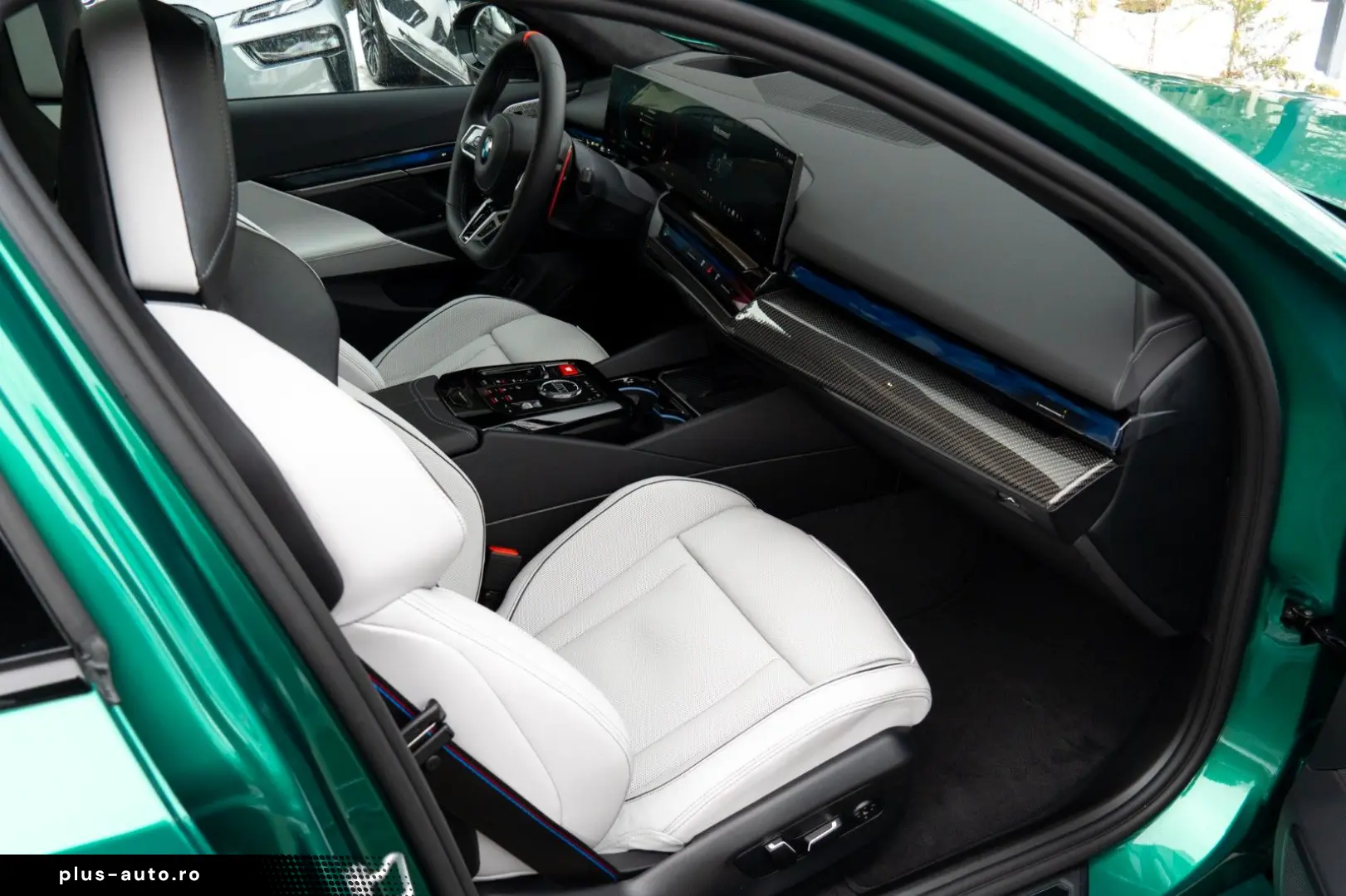 BMW M5 Touring 2026 DR.ASS.PLUS.PANO.360 .LHZ.B&W