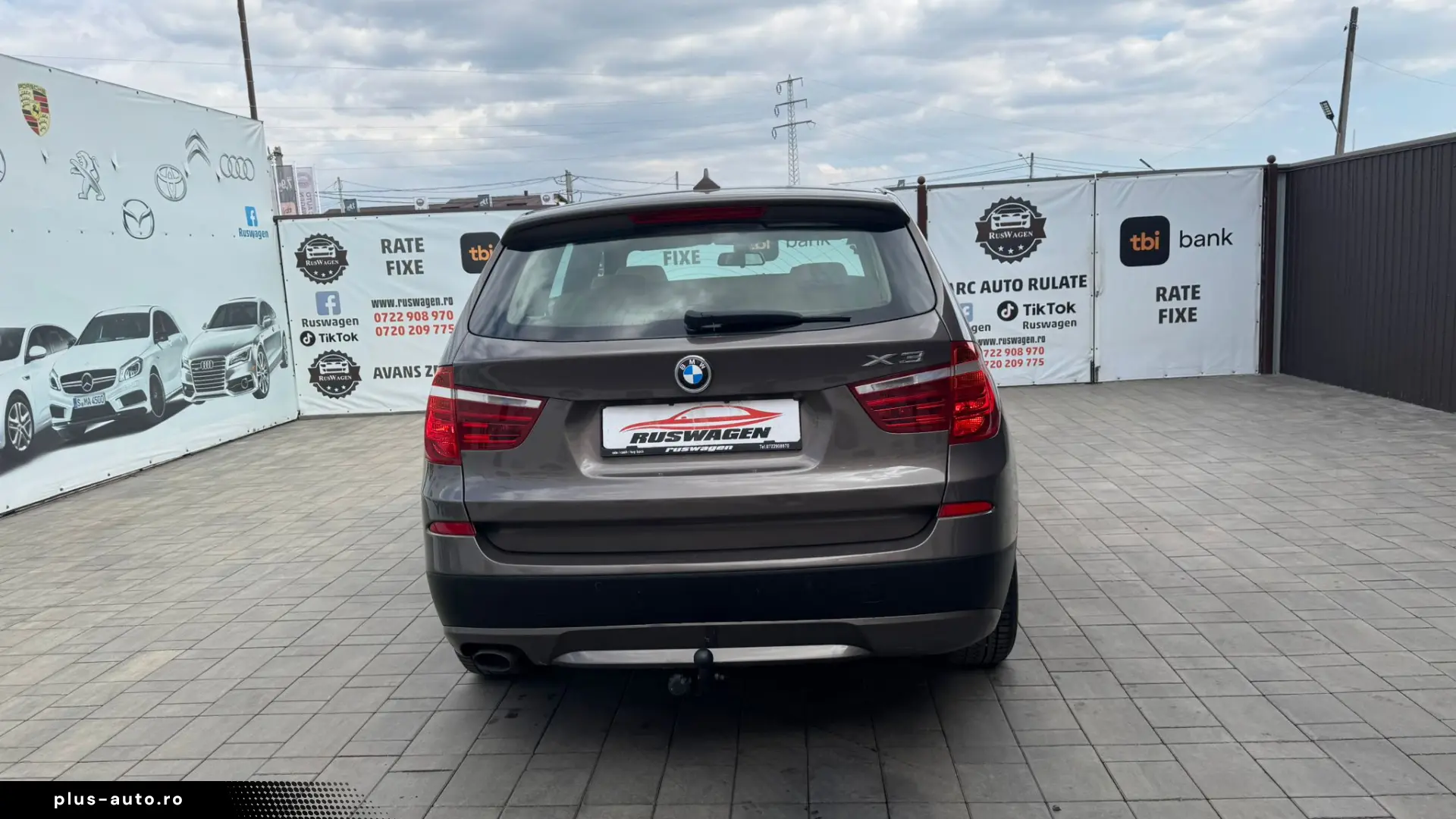 BMW X3 2011