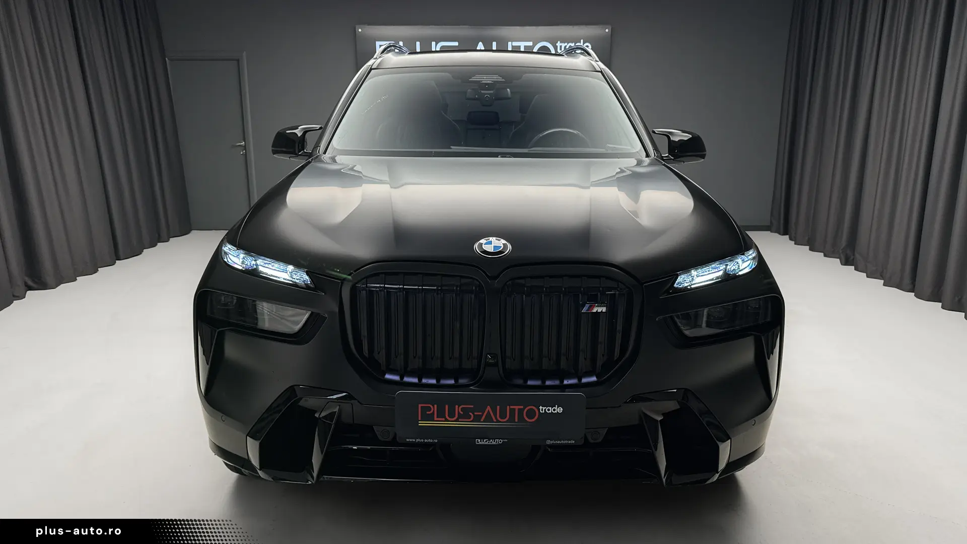 BMW X7 M60i xDrive! Full! Disponibila Imediat!