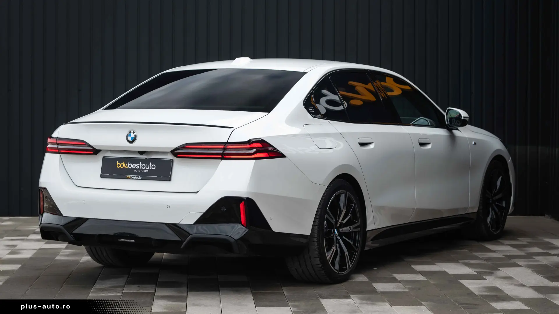BMW Seria 5 520d xDrive M-Sport Pro