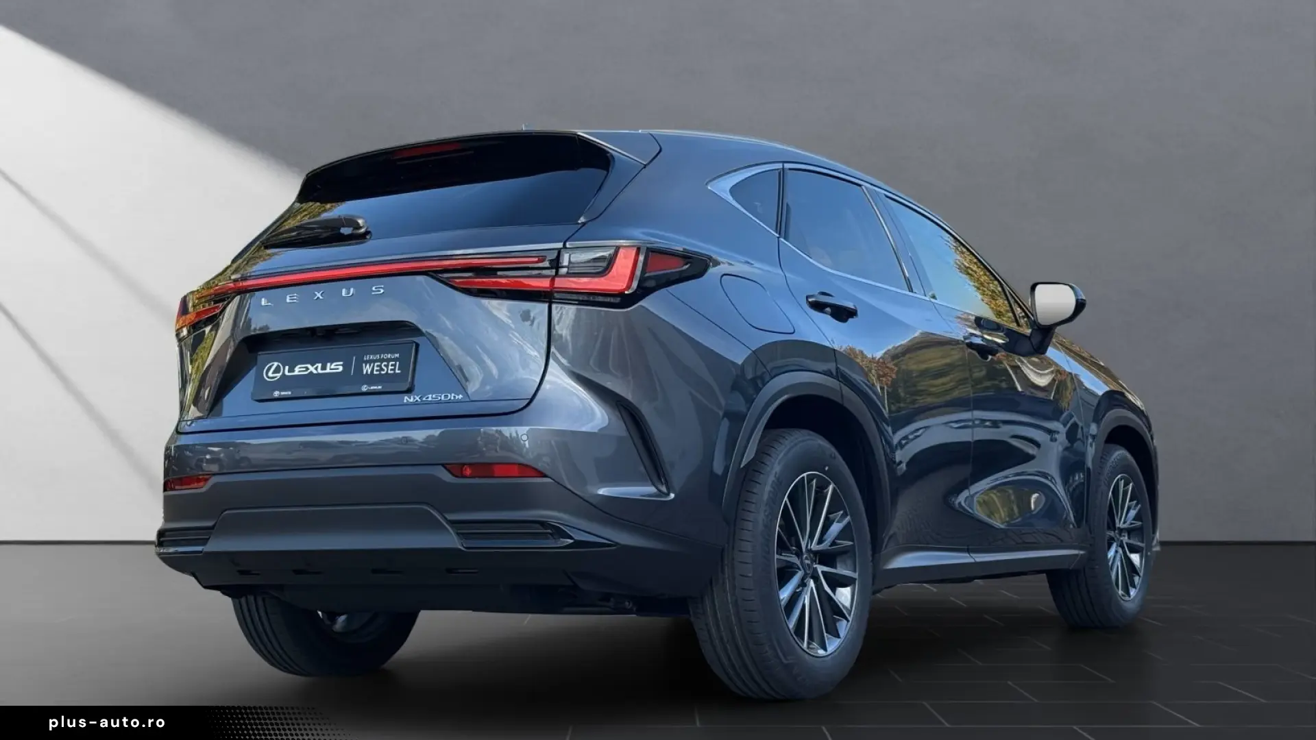 Lexus NX 450h   Executive - Panoramic