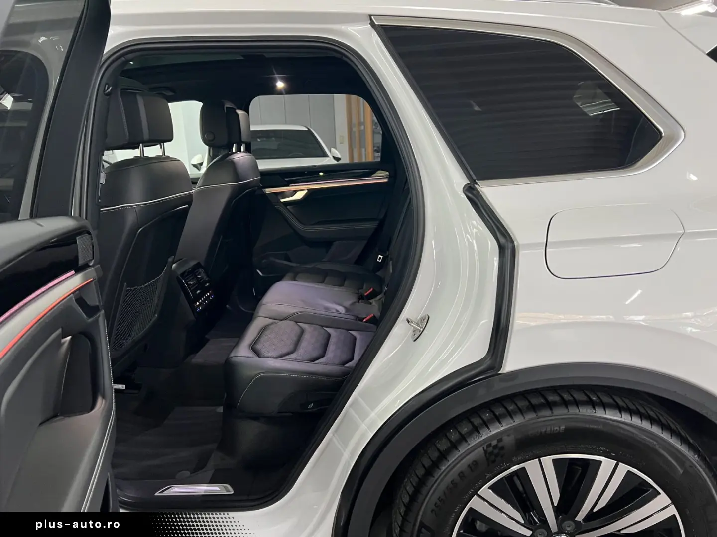 VW Touareg 3.0 TSIe 4M Elegance AHK HuD IQ REISE