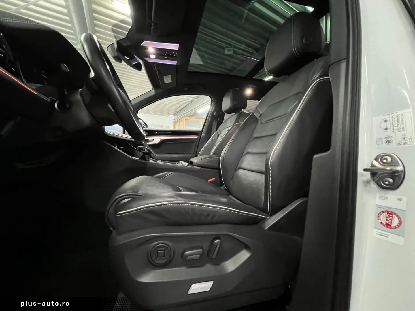 VW Touareg 3.0 TSIe 4M Elegance AHK HuD IQ REISE