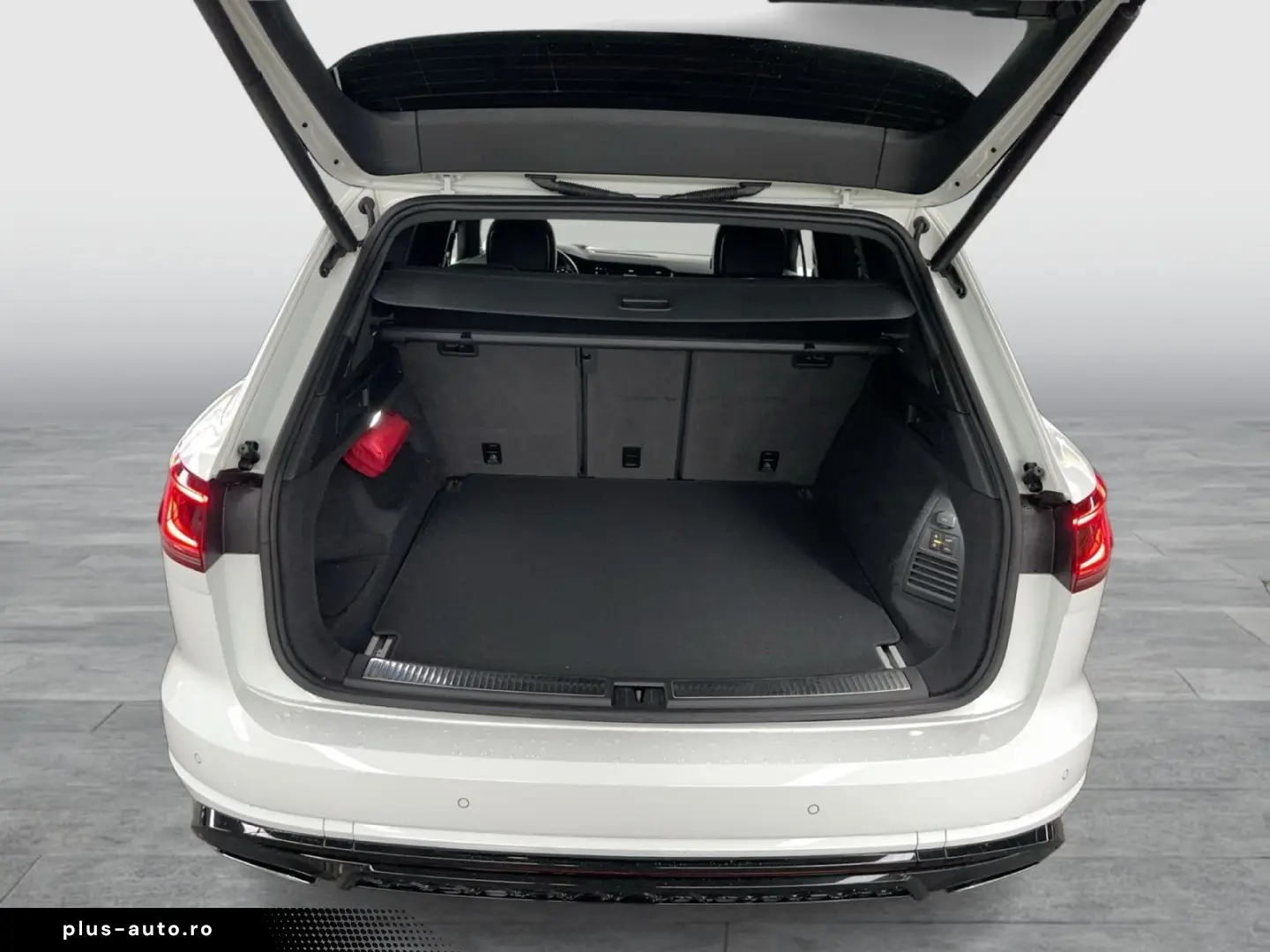 VW Touareg 3.0 V6 TDI R-Line 4Motion 3.0 TDI 210 kW