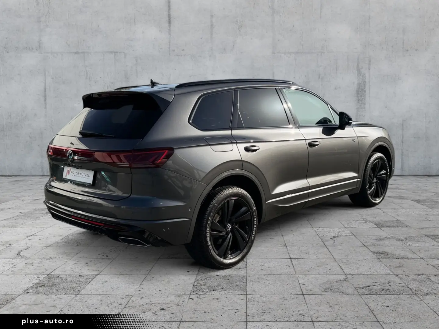 VW Touareg 3.0TDI 4M R-LINE IQ NAV 4xSHZ AHK STDHZG